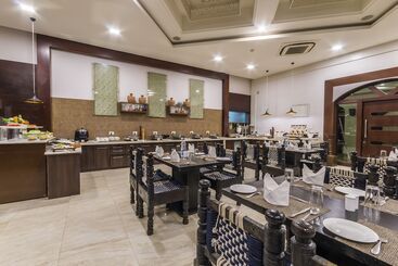 هتل Regenta Resort Bhuj, By Royal Orchid Limited