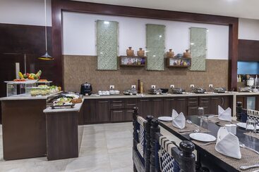 هتل Regenta Resort Bhuj, By Royal Orchid Limited