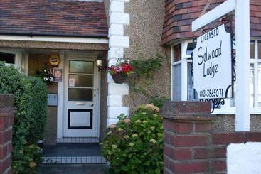 هتل Selwood Lodge