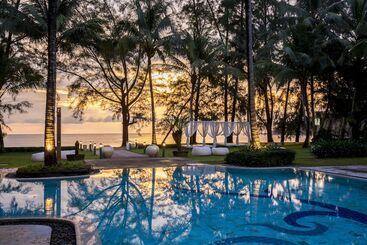 هتل The Anda Mani Khaolak Beachfront Villas
