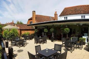 Отель The Talbot Inn