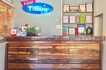 هتل Tiffany Laoag