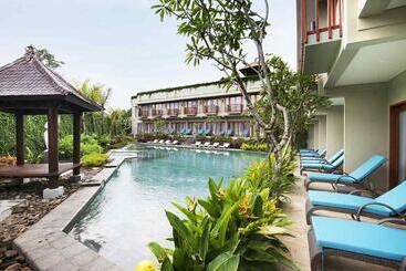 هتل Ubud Wana Resort