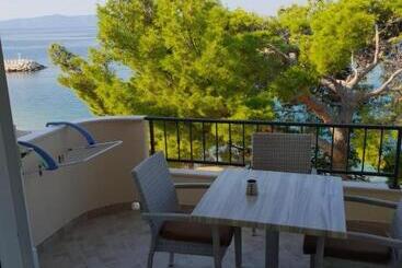 هتل Villa Marija