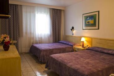 هتل Wembley Inn