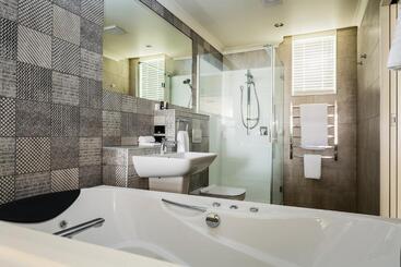 مُتل Pebble Beach Motor Inn