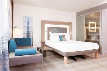 Novotel Paris Saint Denis Stade Basilique