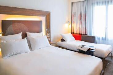 Novotel Paris Saint Denis Stade Basilique