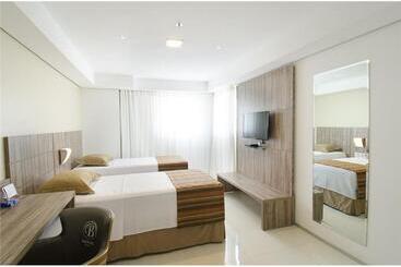 Profissionalle Hotel São Luís