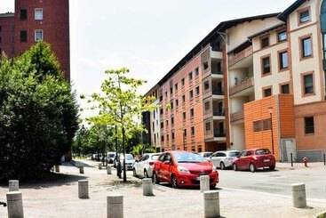 Residhotel Toulouse Centre