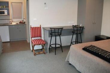 Scenicland Motels