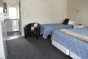 Scenicland Motels