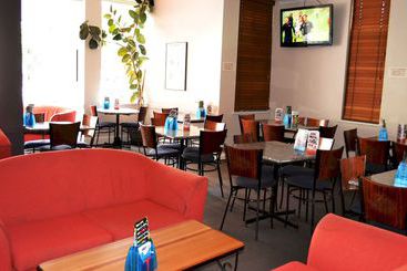 فندق Welcome Stranger