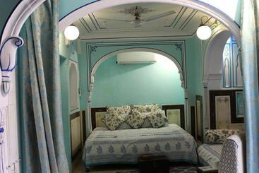 تختخواب و صبحانه Jaipur Haveli