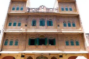 تختخواب و صبحانه Jaipur Haveli
