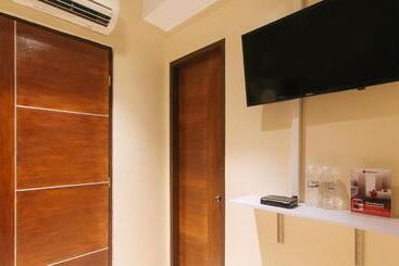 Reddoorz At Laiya Vivo Hotel Batangas