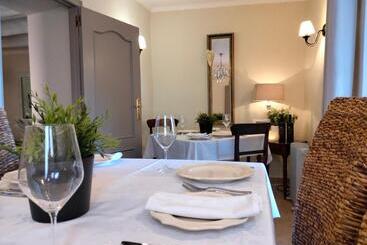 Les Penyetes Boutique Bed And Breakfast