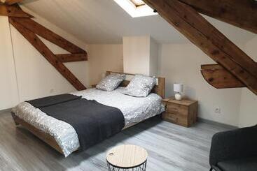 تختخواب و صبحانه Loc Citanie Chambres Double