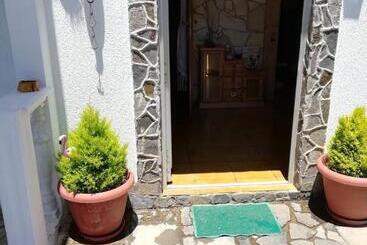 هتل Casa Majores