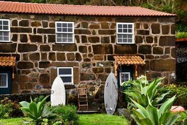 پانسیون Caldeira Guesthouse