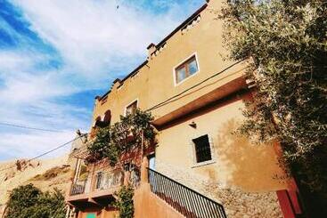 هاستل Auberge La Belle Vue Dades