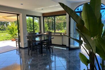 تختخواب و صبحانه Versilia   Pietrasanta   Le Colmate Guesthouse