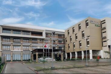 Grand Papua Hotel Sentani