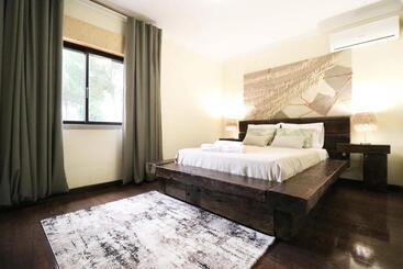 هتل Charme Lusitano Countryside Experiences