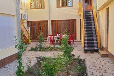 بنسيون Registan Center Guest House