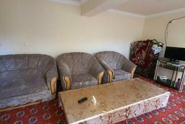 پانسیون Registan Center Guest House