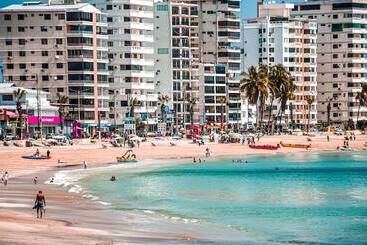 هتل Suites Costa De Oro
