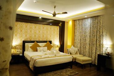 هتل The Vaishnavi
