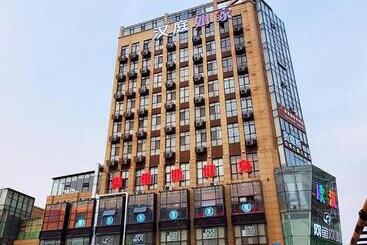 Hanting Hotel Qingdao Chengyang Wanda Plaza 1st Branch
