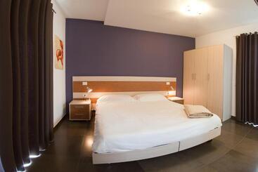 تختخواب و صبحانه Ragusa Inn