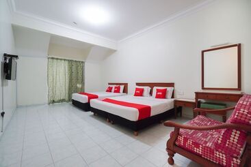 Capital O 89484 Teluk Batik Resort