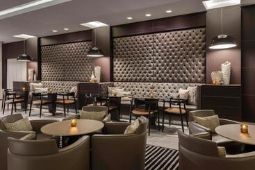 Ac Hotel By Marriott Miami Beach