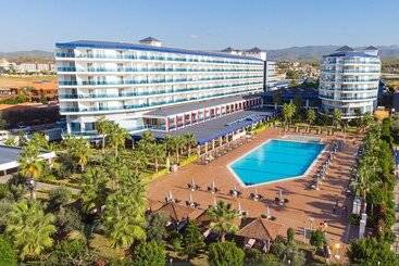 Eftalia Marin Resort - Turkler