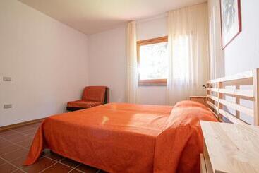 هتل Ghiacci Vecchi Residence