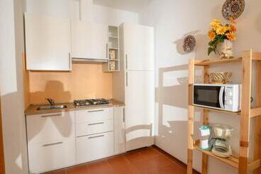 هتل Ghiacci Vecchi Residence