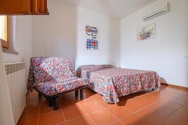 هتل Ghiacci Vecchi Residence