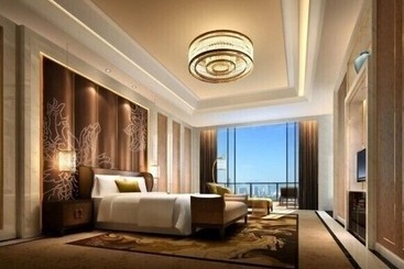 هتل Howard Johnson Xiushan Plaza Chongqing