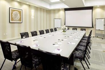 هتل Hyatt Place Miami Airport East