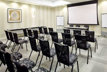 هتل Hyatt Place Miami Airport East