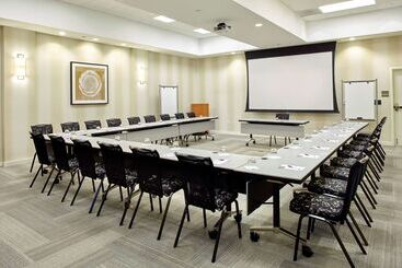 هتل Hyatt Place Miami Airport East