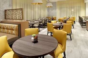 هتل Hyatt Place Miami Airport East