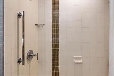 هتل Hyatt Place Miami Airport East