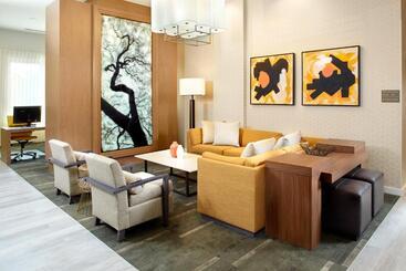 هتل Hyatt Place Miami Airport East
