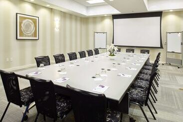 هتل Hyatt Place Miami Airport East