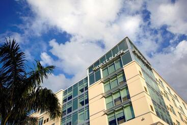 هتل Hyatt Place Miami Airport East