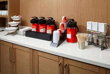 هتل Hyatt Place Miami Airport East